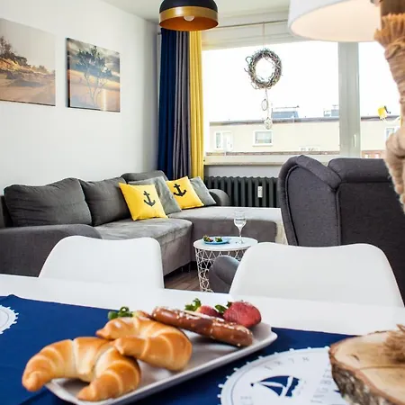 Apartament Razuna *